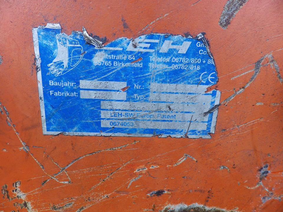 Cat 305 LEH Schnellwechsler + 2 Tieflöffel Cat - Ковш для экскаватора: фото 4 Cat 305 LEH Schnellwechsler + 2 Tieflöffel Cat - Ковш для экскаватора: фото 4