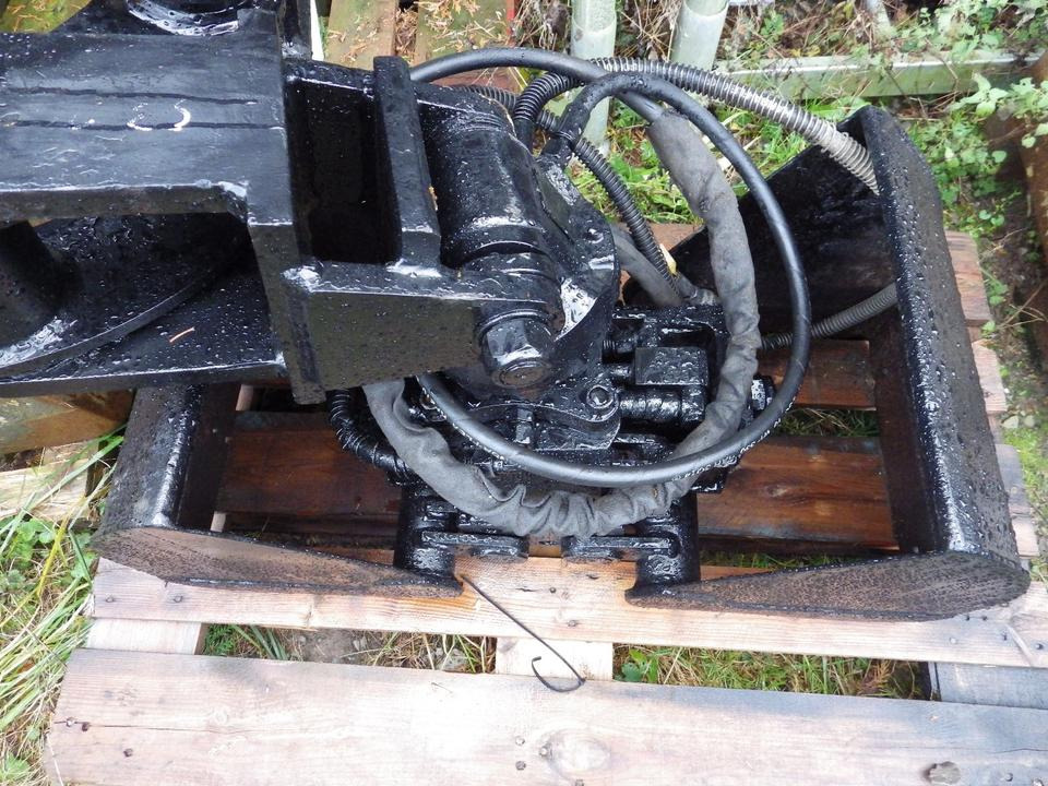 Greifer für Minibagger 40 cm für Verachtert CW05 (MWST ausweis.) - Грейферный ковш для Строительной техники: фото 2 Greifer für Minibagger 40 cm für Verachtert CW05 (MWST ausweis.) - Грейферный ковш для Строительной техники: фото 2