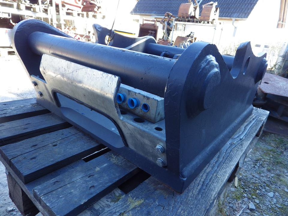 SchraubAdapterPlatte OQ80 OilQuick 80 - Сцепное устройство: фото 4 SchraubAdapterPlatte OQ80 OilQuick 80 - Сцепное устройство: фото 4