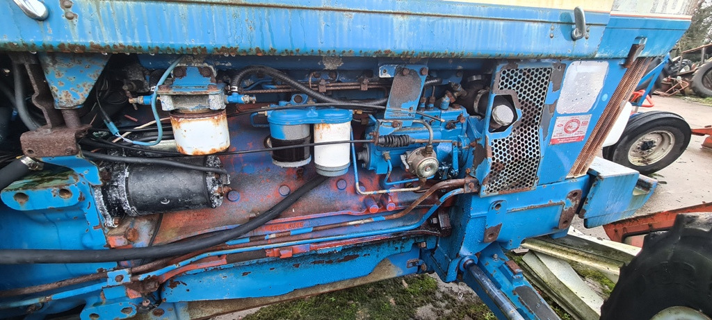 Ford 7810 4×4 Tractor - Трактор: фото 5 Ford 7810 4×4 Tractor - Трактор: фото 5