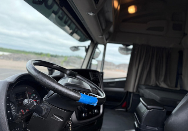 Тягач Iveco Stralis 440 4x2 LNG / LBG: фото 11