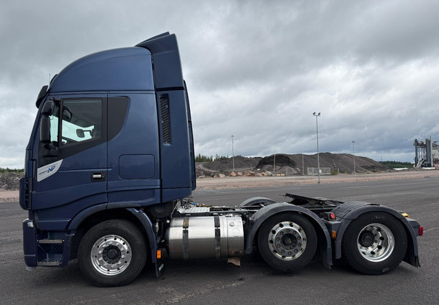 Iveco Stralis 460 LNG / LBG - Тягач: фото 2 Iveco Stralis 460 LNG / LBG - Тягач: фото 2