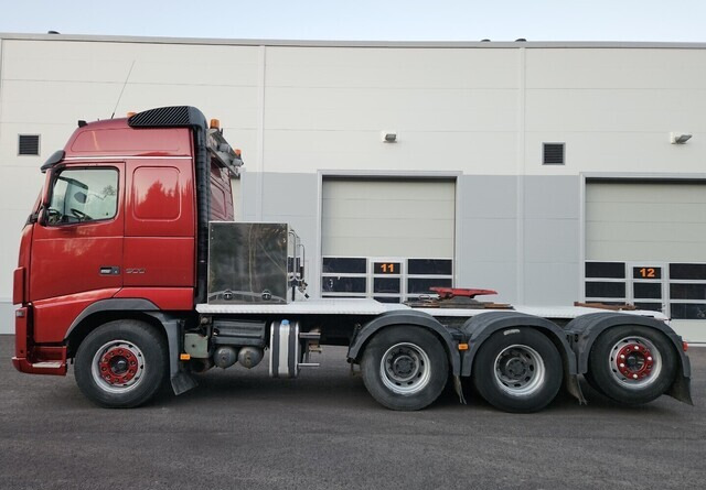 Volvo FH16 600 8x4 - Тягач: фото 2 Volvo FH16 600 8x4 - Тягач: фото 2