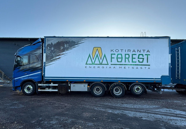 VolvoFH16 650 8x4 - Грузовик с закрытым кузовом, Прицеп-фургон: фото 3 VolvoFH16 650 8x4 - Грузовик с закрытым кузовом, Прицеп-фургон: фото 3