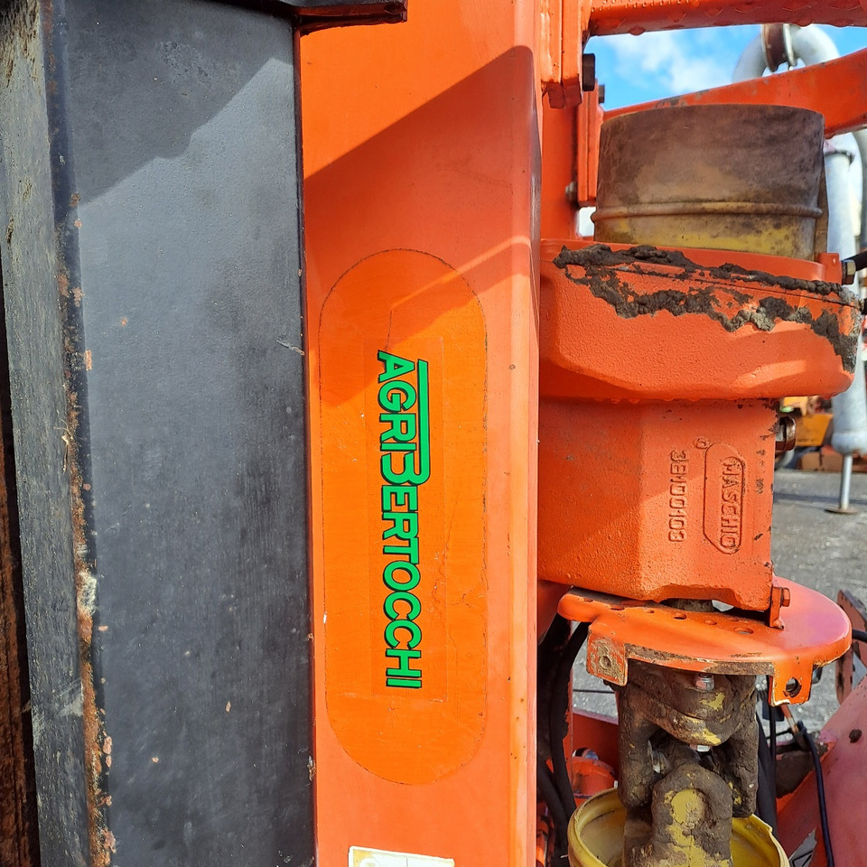 ERPICE ROTANTE PIEGHEVOLE MASCHIO AQUILA 5000 - Почвофреза: фото 3 ERPICE ROTANTE PIEGHEVOLE MASCHIO AQUILA 5000 - Почвофреза: фото 3