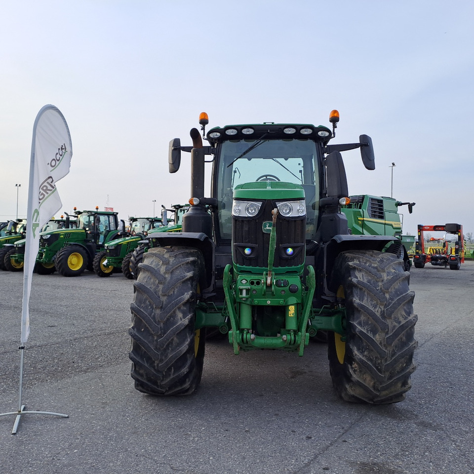 JOHN DEERE 6250R PREMIUM EDITION - Трактор: фото 2 JOHN DEERE 6250R PREMIUM EDITION - Трактор: фото 2