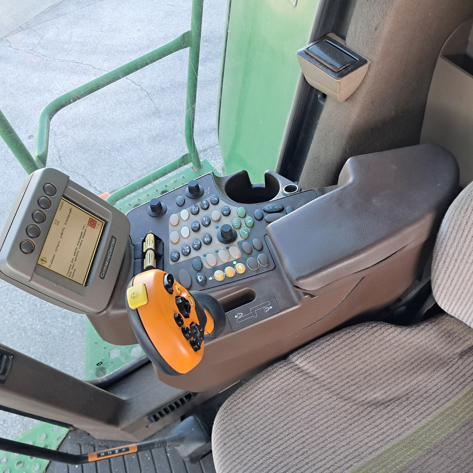 Зерноуборочный комбайн JOHN DEERE C670: фото 11 Зерноуборочный комбайн JOHN DEERE C670: фото 11