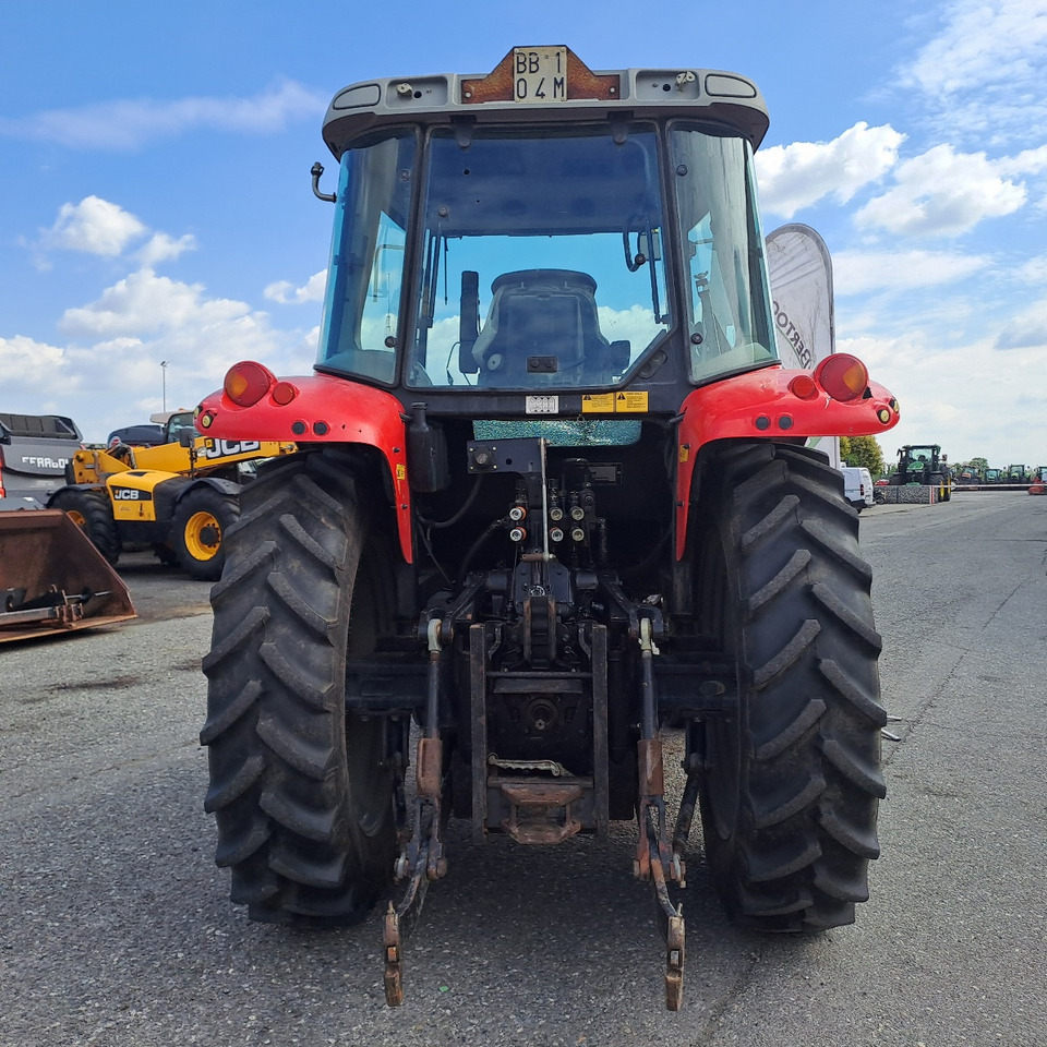 MASSEY FERGUSON 5445 DYNA-4 SEMPLICE TRAZIONE - Трактор: фото 4 MASSEY FERGUSON 5445 DYNA-4 SEMPLICE TRAZIONE - Трактор: фото 4