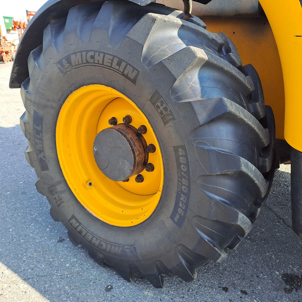 TELESCOPICO JCB 550-80 AGRIPLUS - ASTA AGRIBERTOCCHI - Телескопический погрузчик: фото 5 TELESCOPICO JCB 550-80 AGRIPLUS - ASTA AGRIBERTOCCHI - Телескопический погрузчик: фото 5