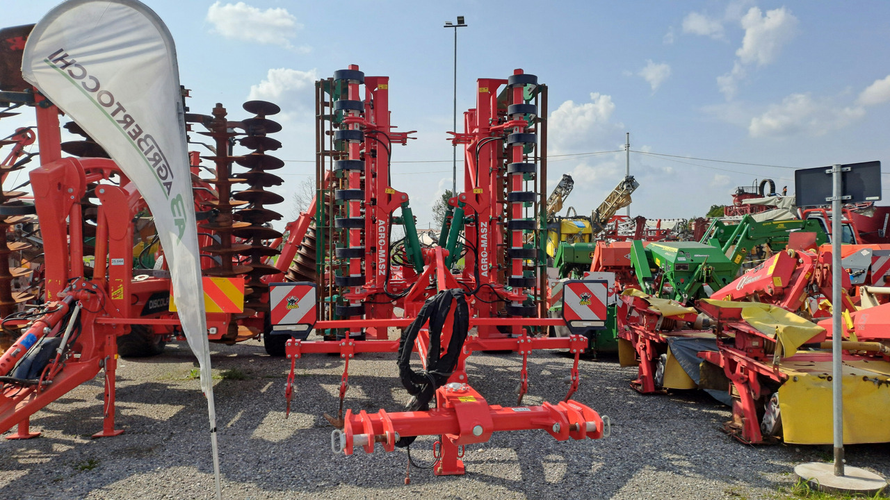 VIBROCOLTIVATORE AGRO-MASZ AUC50 - Борона: фото 3 VIBROCOLTIVATORE AGRO-MASZ AUC50 - Борона: фото 3