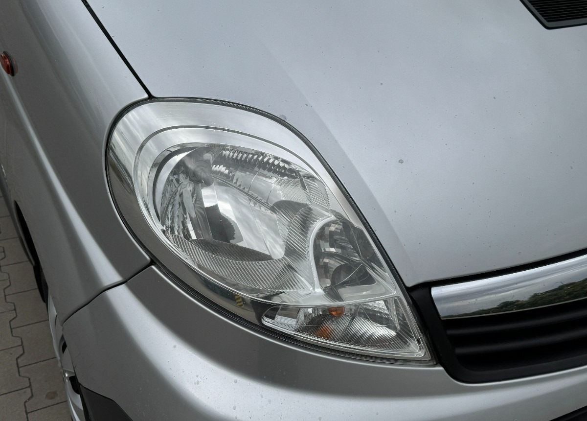 Цельнометаллический фургон Opel Vivaro 2.0 DCI 115KM 2013 Rok SERWISOWANY Bezwypadkowy Super Stan: фото 11 Цельнометаллический фургон Opel Vivaro 2.0 DCI 115KM 2013 Rok SERWISOWANY Bezwypadkowy Super Stan: фото 11