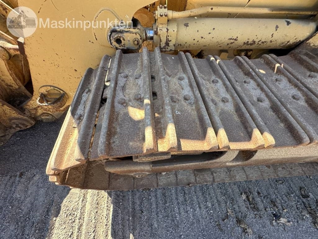 Гусеничный погрузчик CAT 973 C LGP: фото 47