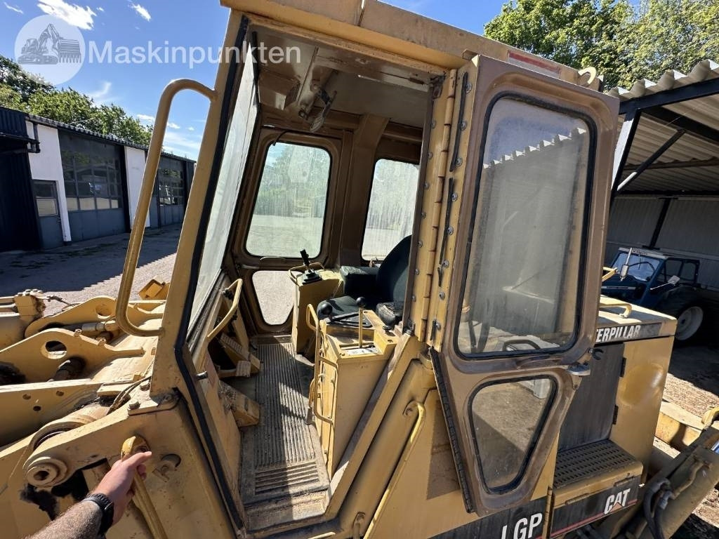 Гусеничный погрузчик CAT 973 C LGP: фото 11