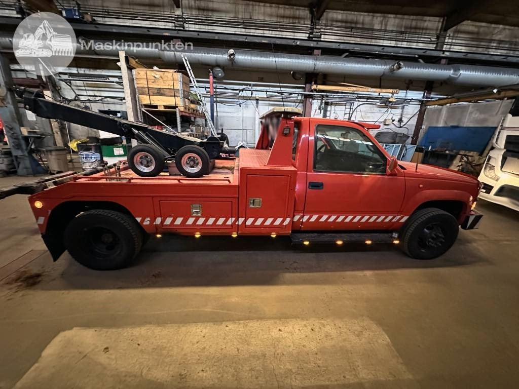 Chevrolet 3500 - Эвакуатор: фото 5 Chevrolet 3500 - Эвакуатор: фото 5