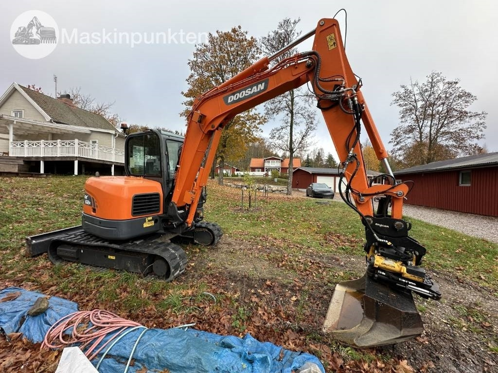 Doosan DX 62 R - Мини-экскаватор: фото 3 Doosan DX 62 R - Мини-экскаватор: фото 3