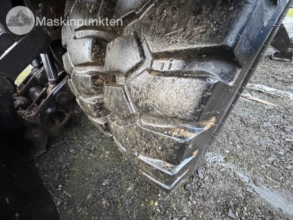 Hitachi ZX 140 W-3 Med vagn och redskap! - Колёсный экскаватор: фото 5 Hitachi ZX 140 W-3 Med vagn och redskap! - Колёсный экскаватор: фото 5