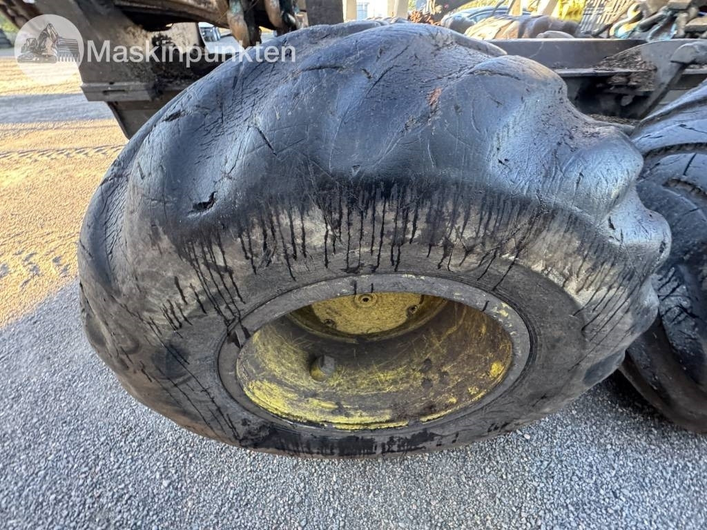 Форвардер John Deere 1510 E: фото 36