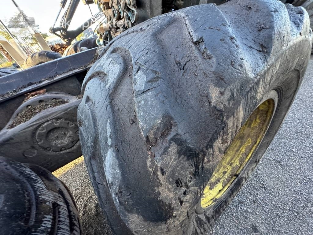 Форвардер John Deere 1510 E: фото 37