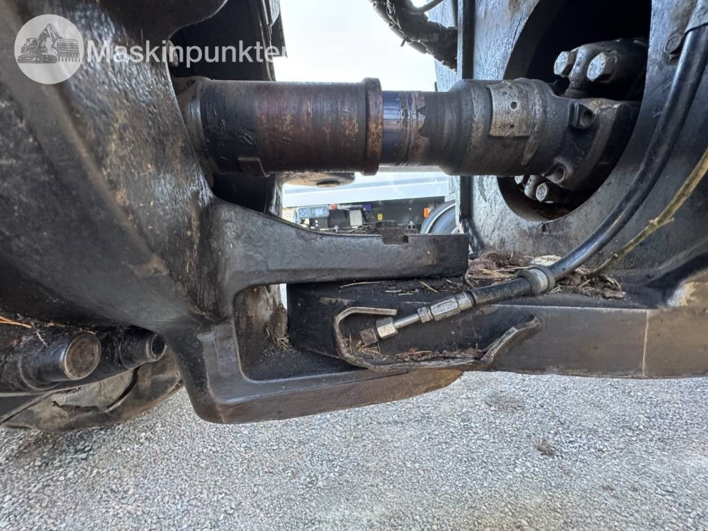 Форвардер John Deere 1510 E: фото 14