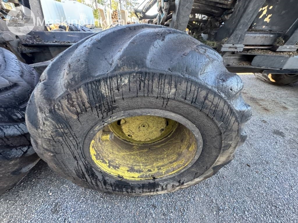 Форвардер John Deere 1510 E: фото 38