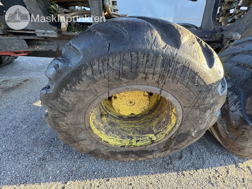 Форвардер John Deere 1510 E: фото 27
