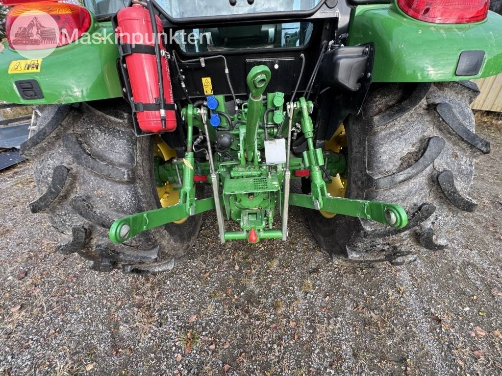 Трактор John Deere 5075 E: фото 13