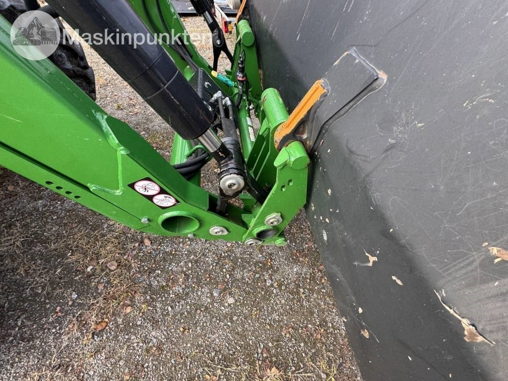 Трактор John Deere 5075 E: фото 26