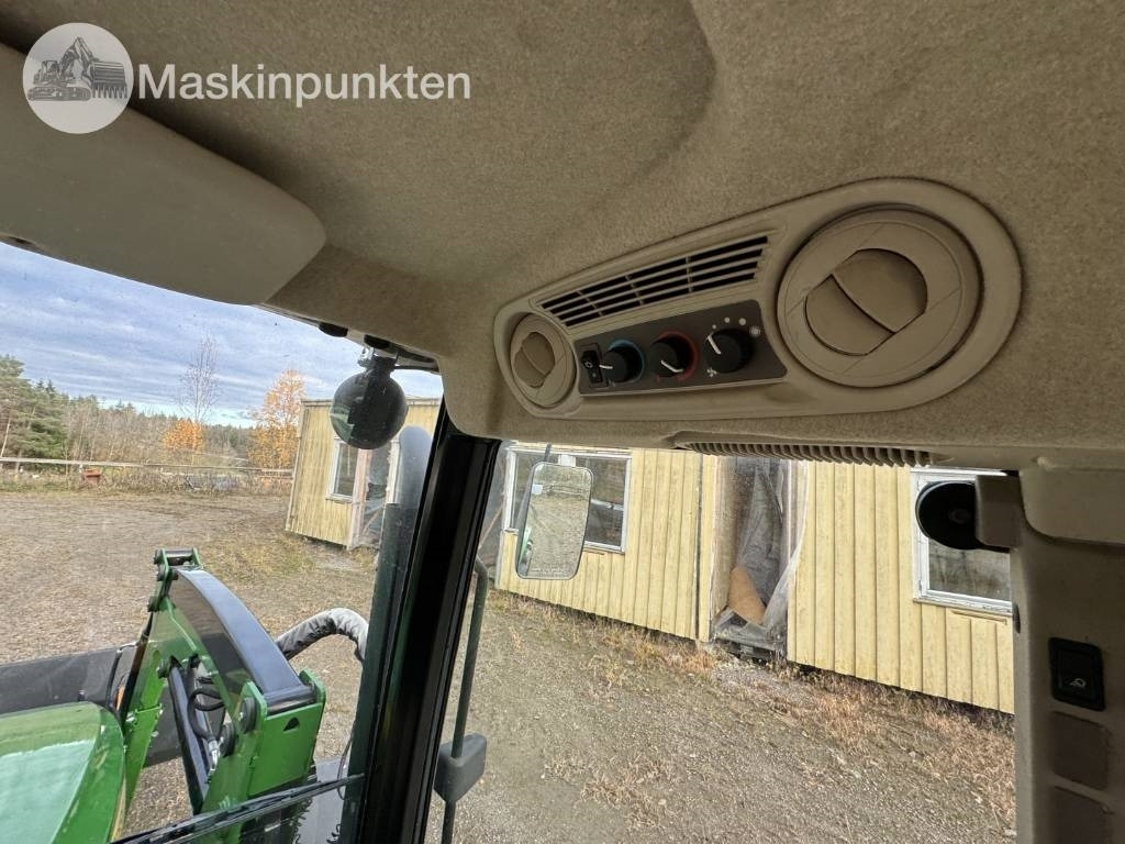 Трактор John Deere 5075 E: фото 48