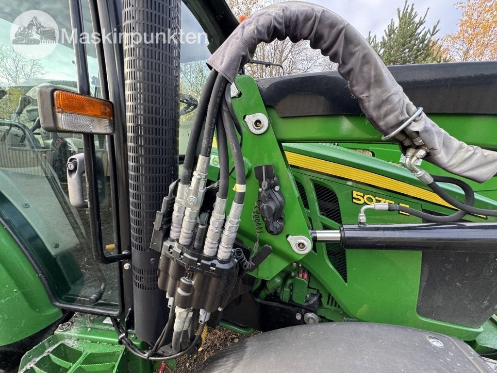 Трактор John Deere 5075 E: фото 23