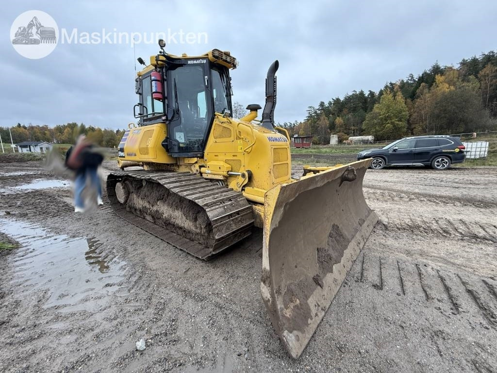 Komatsu D 51 Pxi-24EO  - Бульдозер: фото 3 Komatsu D 51 Pxi-24EO  - Бульдозер: фото 3