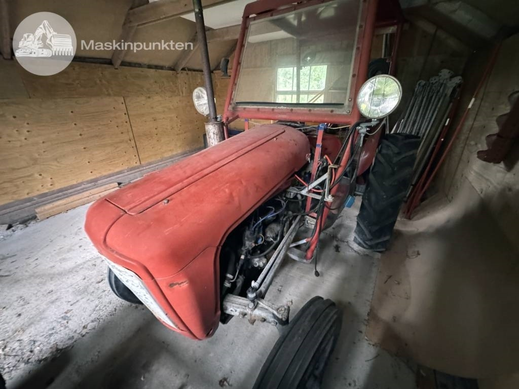 Massey Ferguson 35 - Трактор: фото 5 Massey Ferguson 35 - Трактор: фото 5