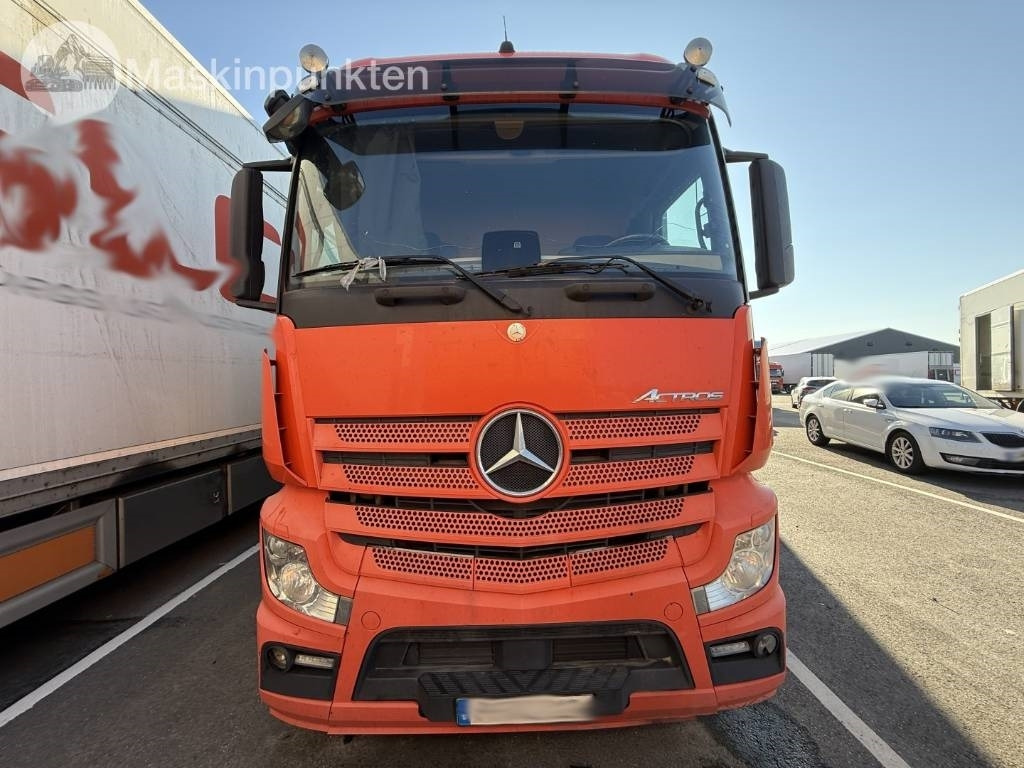 Mercedes-Benz Actros 2551 - Рефрижератор: фото 2 Mercedes-Benz Actros 2551 - Рефрижератор: фото 2