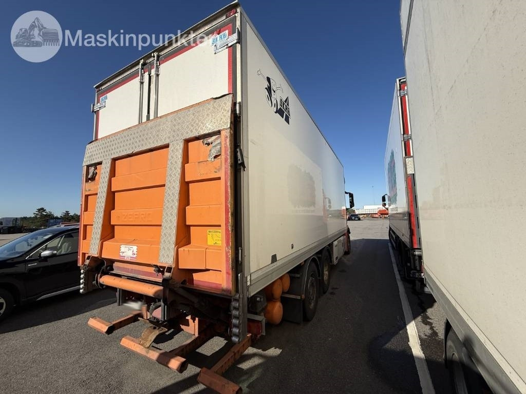 Mercedes-Benz Actros 2551 - Рефрижератор: фото 4 Mercedes-Benz Actros 2551 - Рефрижератор: фото 4