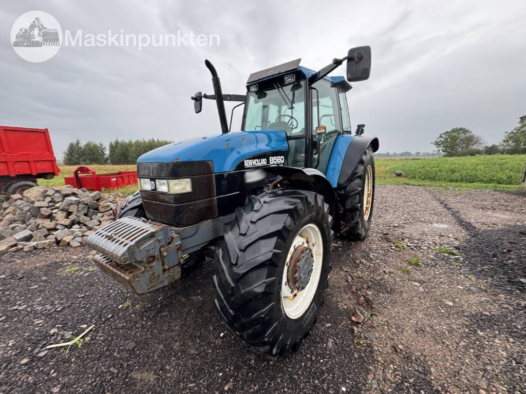 New Holland 8560  - Трактор: фото 1 New Holland 8560  - Трактор: фото 1