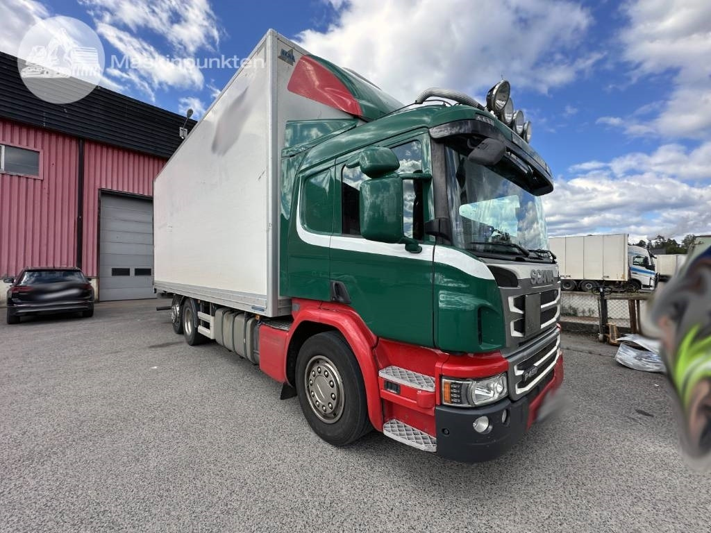 Scania P 450 LB - Грузовик с закрытым кузовом: фото 1 Scania P 450 LB - Грузовик с закрытым кузовом: фото 1