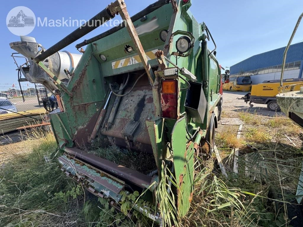 Scania P 94 D  - Мусоровоз: фото 3 Scania P 94 D  - Мусоровоз: фото 3