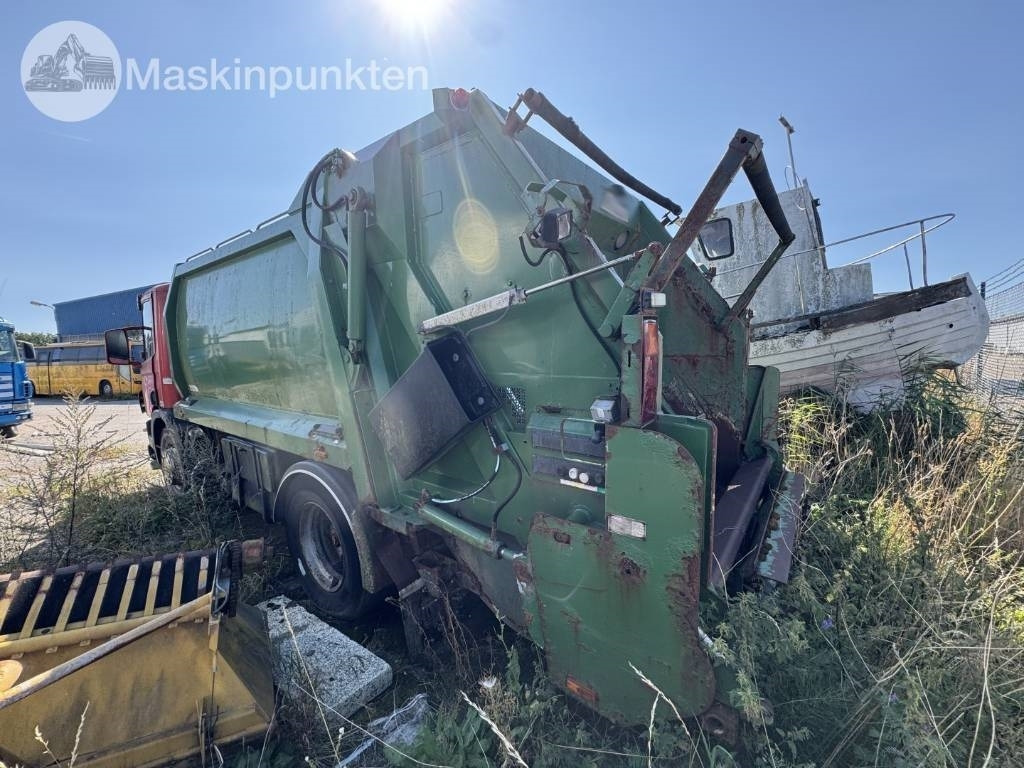 Scania P 94 D  - Мусоровоз: фото 2 Scania P 94 D  - Мусоровоз: фото 2