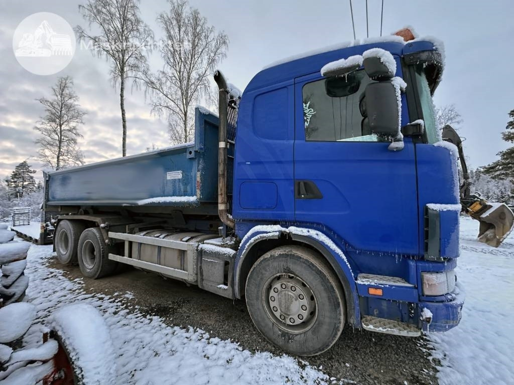 Scania R 124 GB 470 - Крюковой мультилифт: фото 2 Scania R 124 GB 470 - Крюковой мультилифт: фото 2