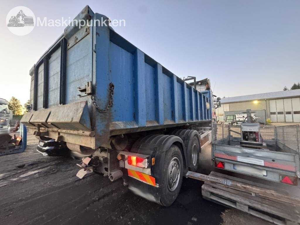 Scania R 480 LB - Крюковой мультилифт: фото 3 Scania R 480 LB - Крюковой мультилифт: фото 3