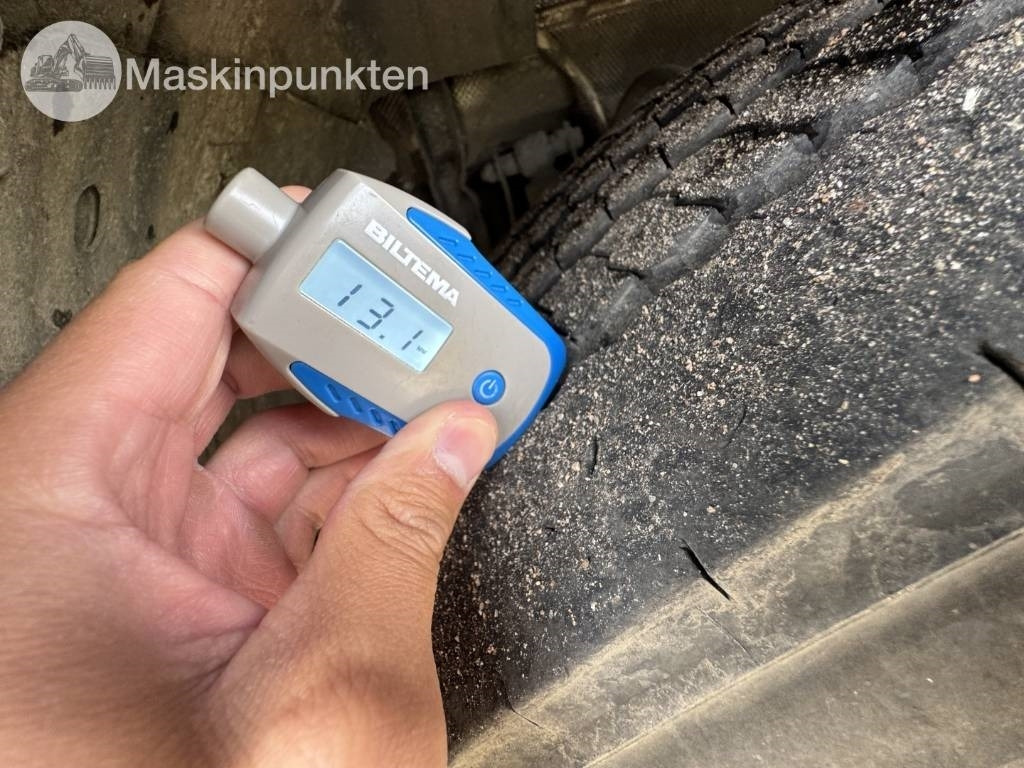 Scania R 580 EKIPAGE - Крюковой мультилифт: фото 5 Scania R 580 EKIPAGE - Крюковой мультилифт: фото 5