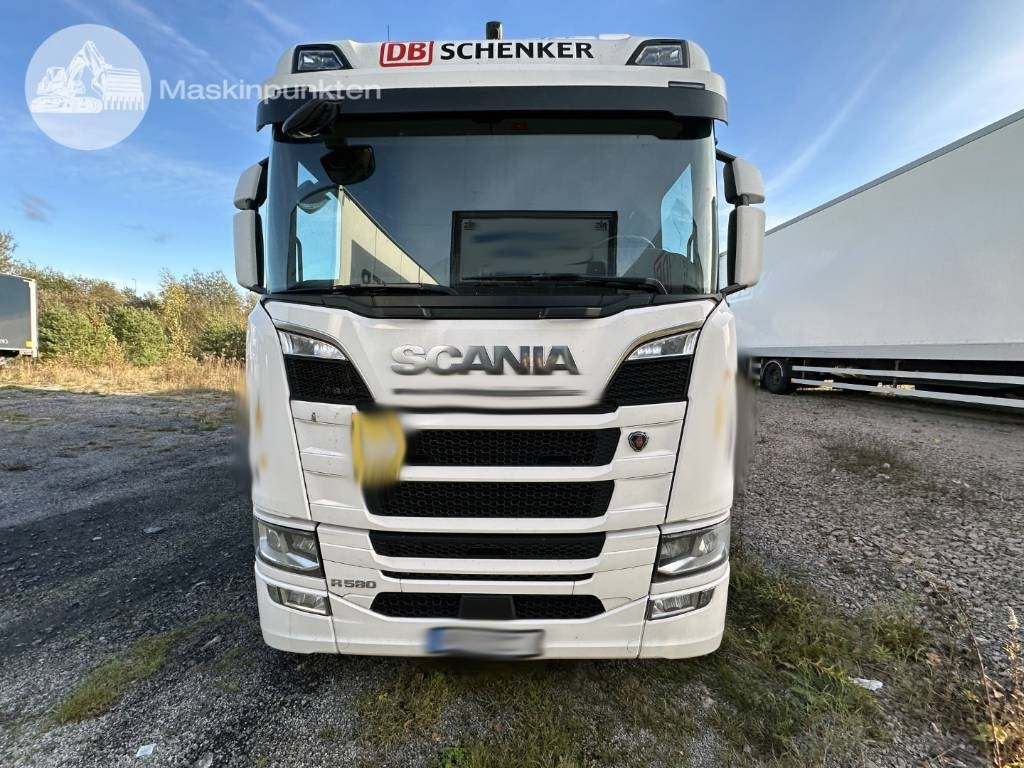 Scania R 580 - Грузовик с закрытым кузовом: фото 5 Scania R 580 - Грузовик с закрытым кузовом: фото 5