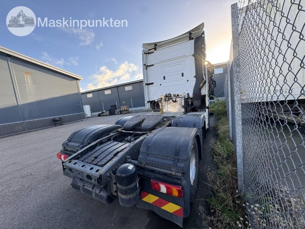 Mercedes-Benz Actros 963-4-D - Тягач: фото 3 Mercedes-Benz Actros 963-4-D - Тягач: фото 3