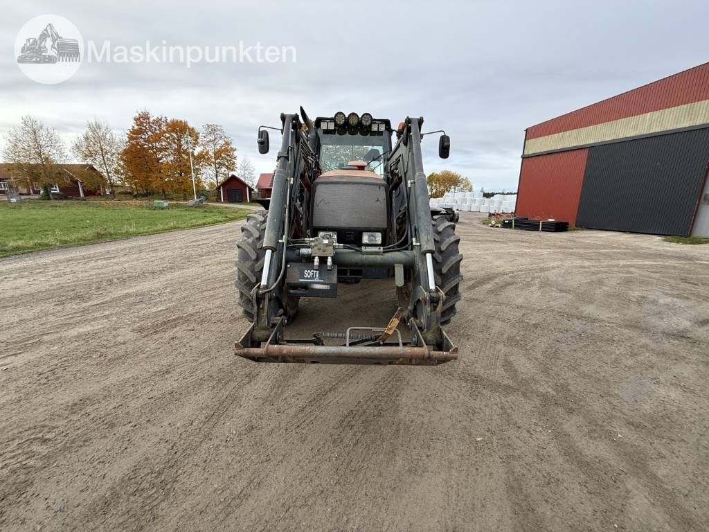 Valtra Valmet 8150-4 - Трактор: фото 2 Valtra Valmet 8150-4 - Трактор: фото 2