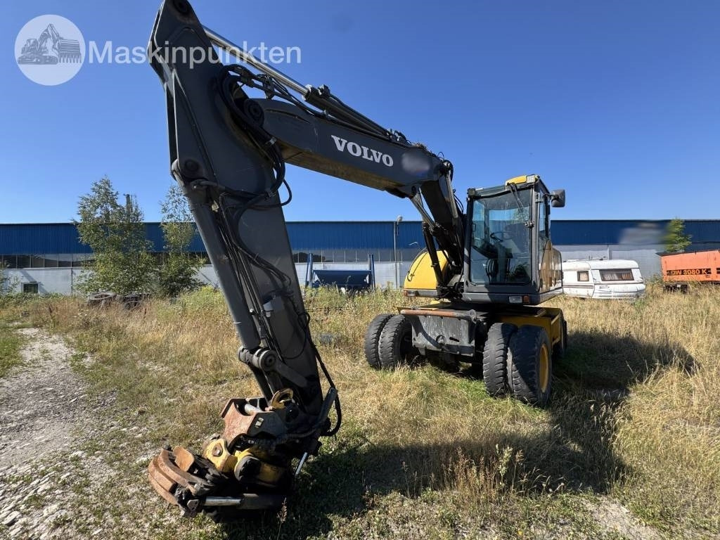Volvo EW 140 B - Колёсный экскаватор: фото 1 Volvo EW 140 B - Колёсный экскаватор: фото 1