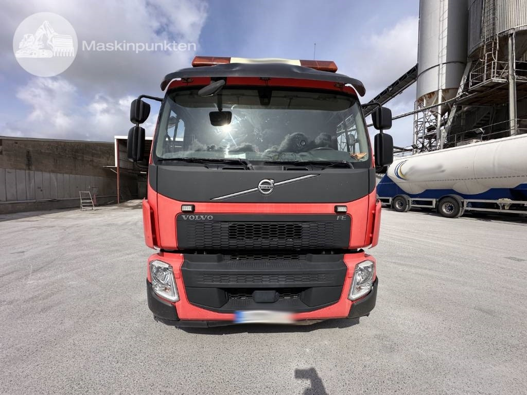 Volvo FE 320 - Автобетоносмеситель: фото 4 Volvo FE 320 - Автобетоносмеситель: фото 4
