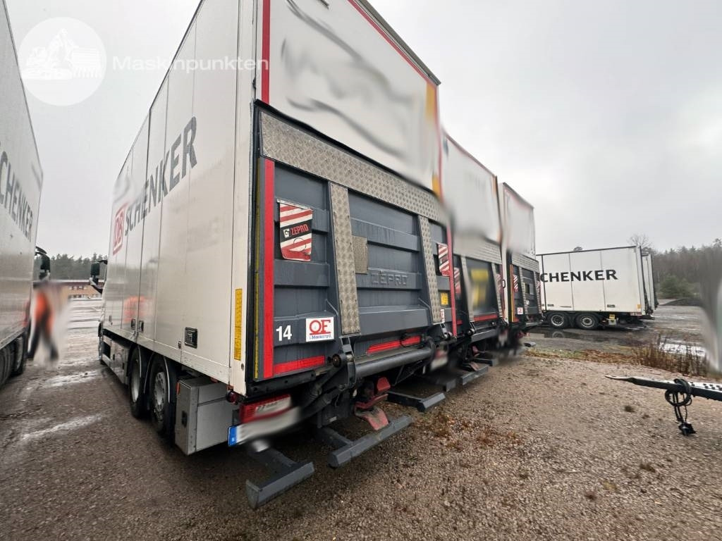 Volvo FH 500 - Грузовик с закрытым кузовом: фото 3 Volvo FH 500 - Грузовик с закрытым кузовом: фото 3