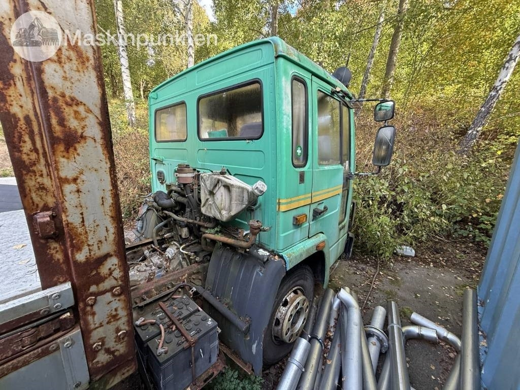 Самосвал Volvo FL 611: фото 7