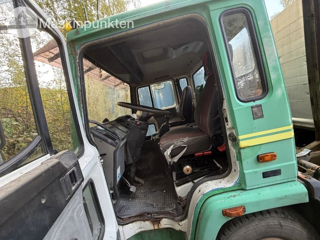 Самосвал Volvo FL 611: фото 44