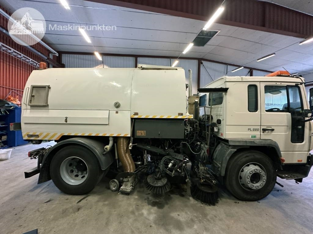 Volvo FL 618 - Мусоровоз: фото 4 Volvo FL 618 - Мусоровоз: фото 4
