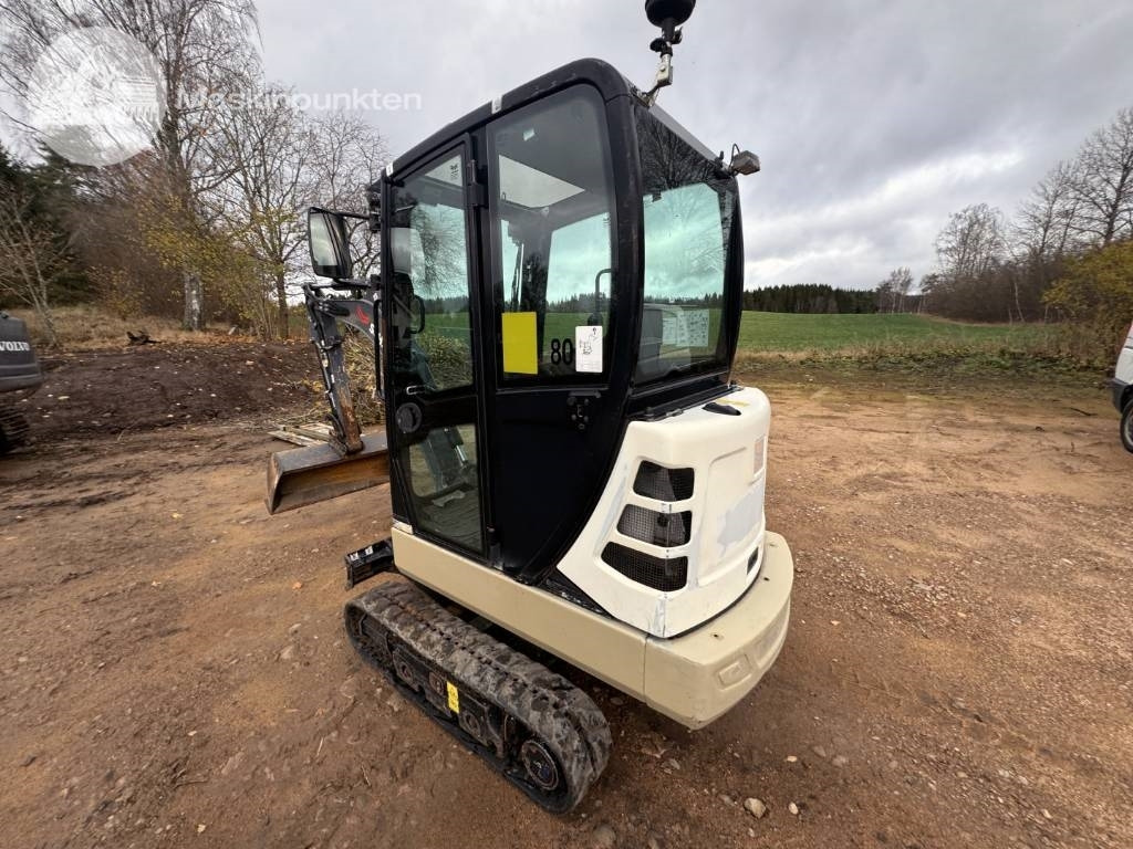 Yanmar TC 22 - Мини-экскаватор: фото 3 Yanmar TC 22 - Мини-экскаватор: фото 3